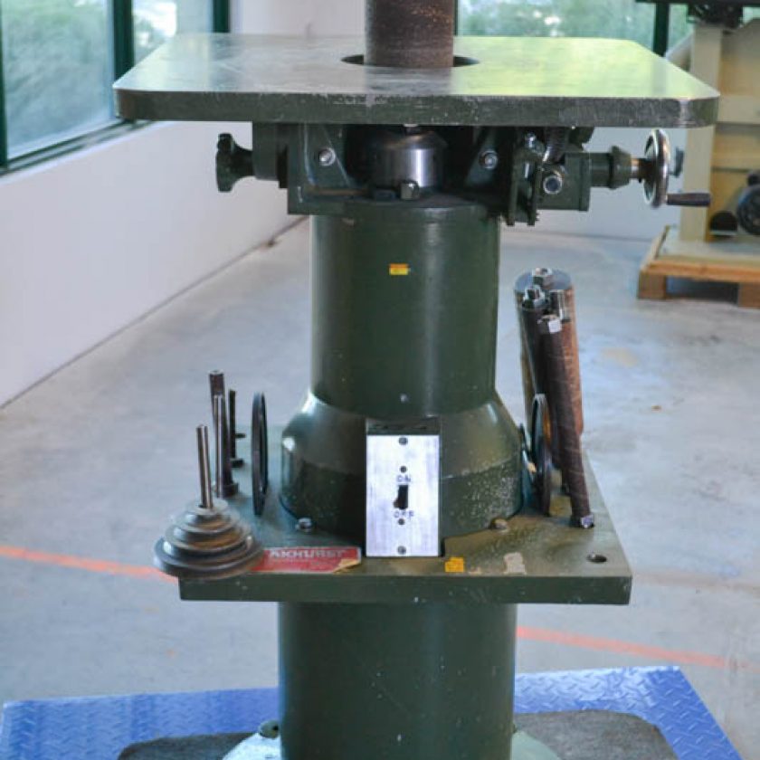 oscillating spindle sander oscillating spindle sander