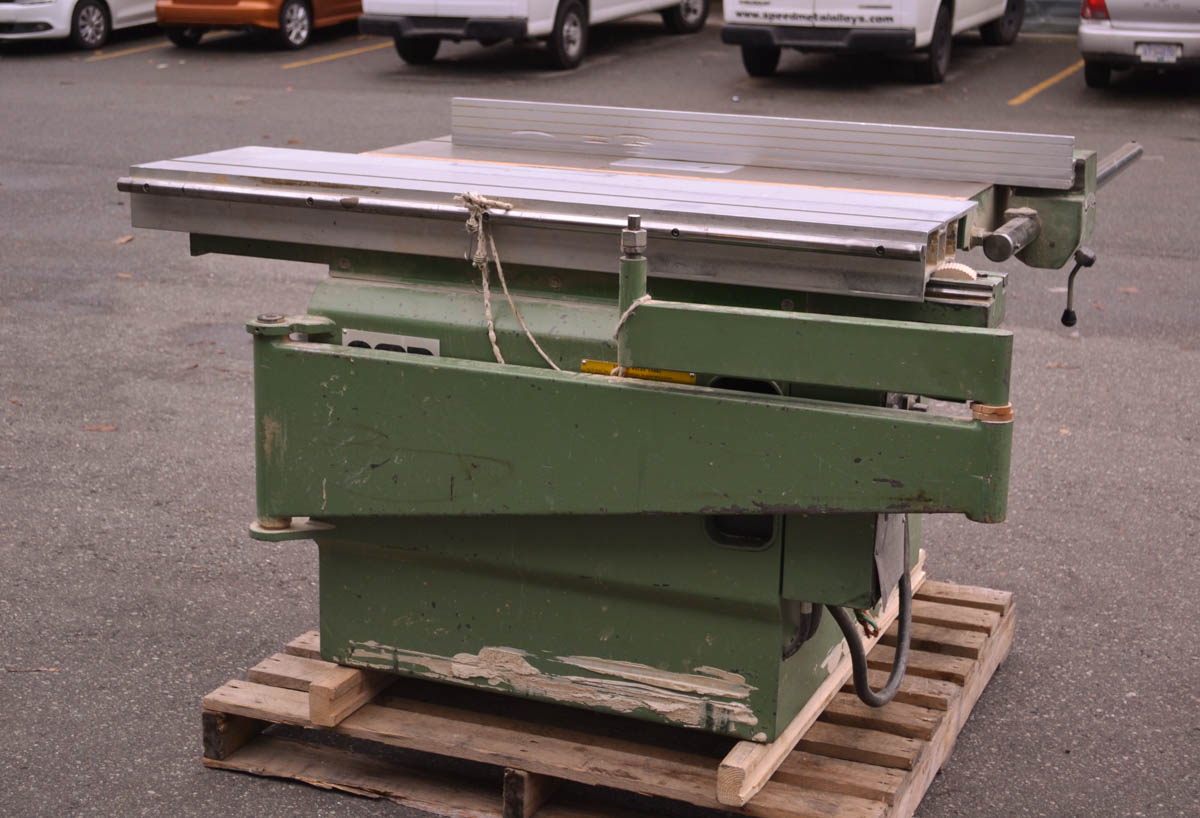 Used Casadei EMA KS/1400 Sliding Table Saw Coast Machinery Group