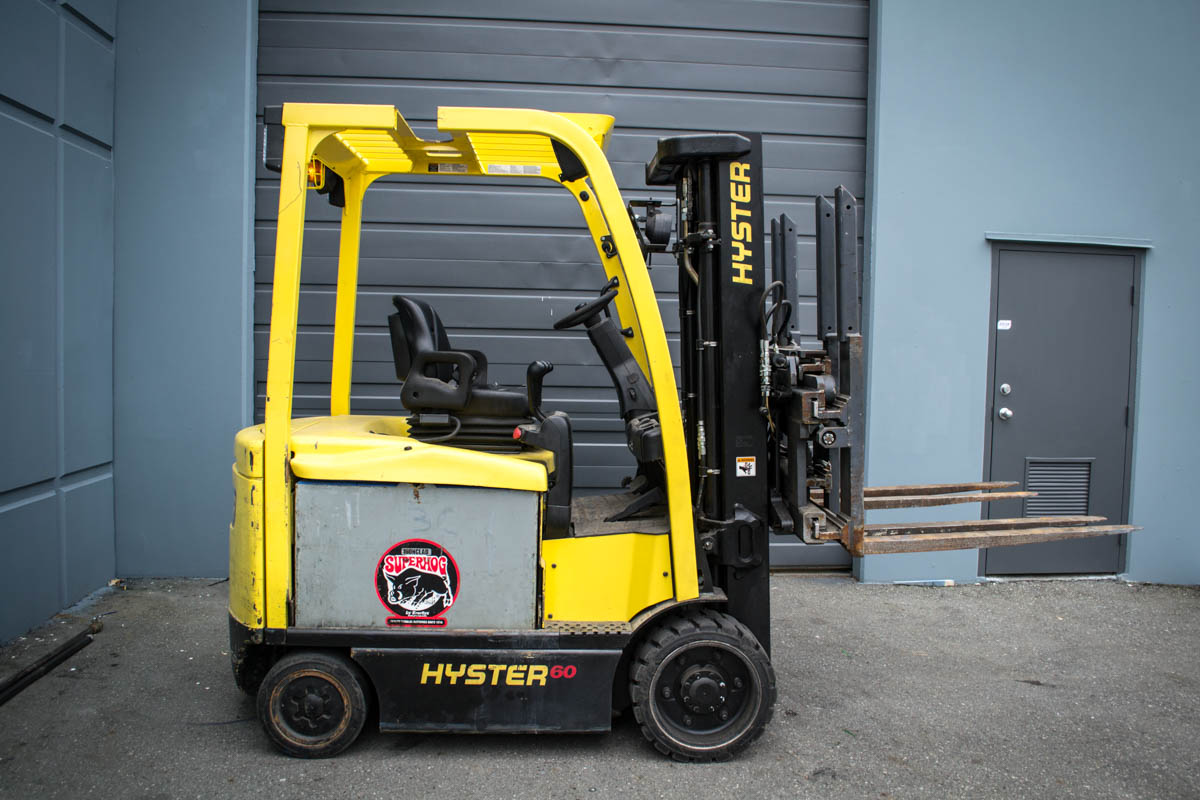 Used Hyster24 E60XN33 6000LBS Forklift Coast Machinery Group