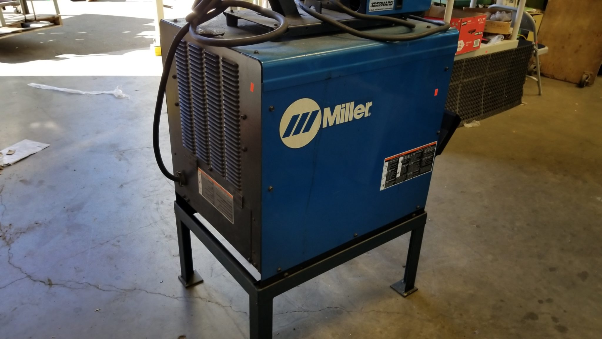Used Miller Dimension 302 DC Welding Power Source Coast Machinery Group