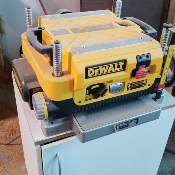 Dewalt DW735 13" Thickness Planer Coast Machinery Group