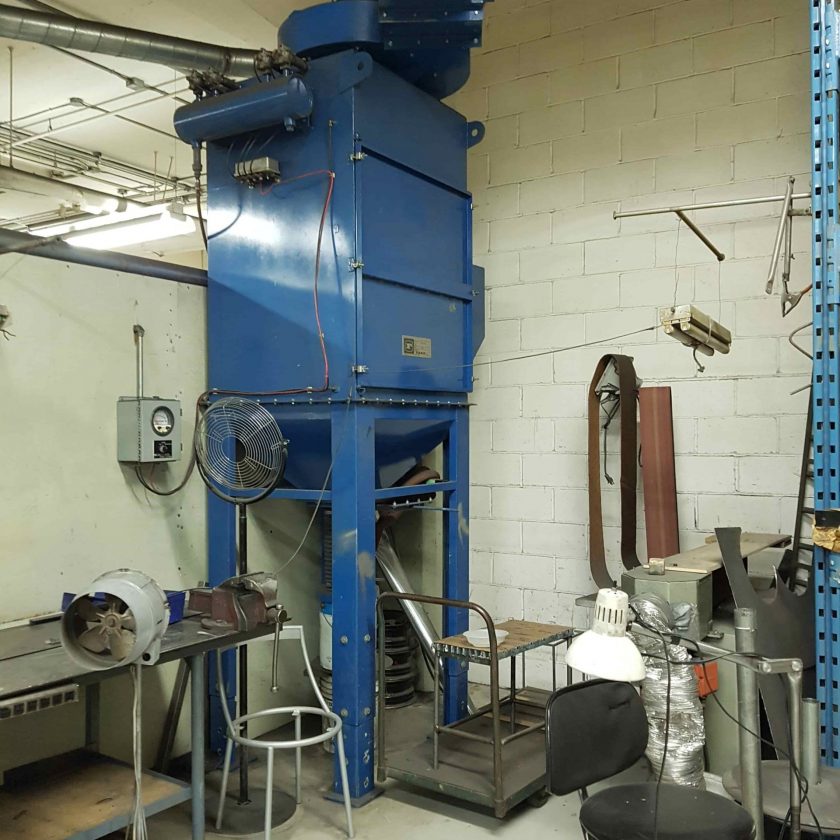 Used Farr Tenkay Industrial 2000 CFM Vertical Dust Collector Coast