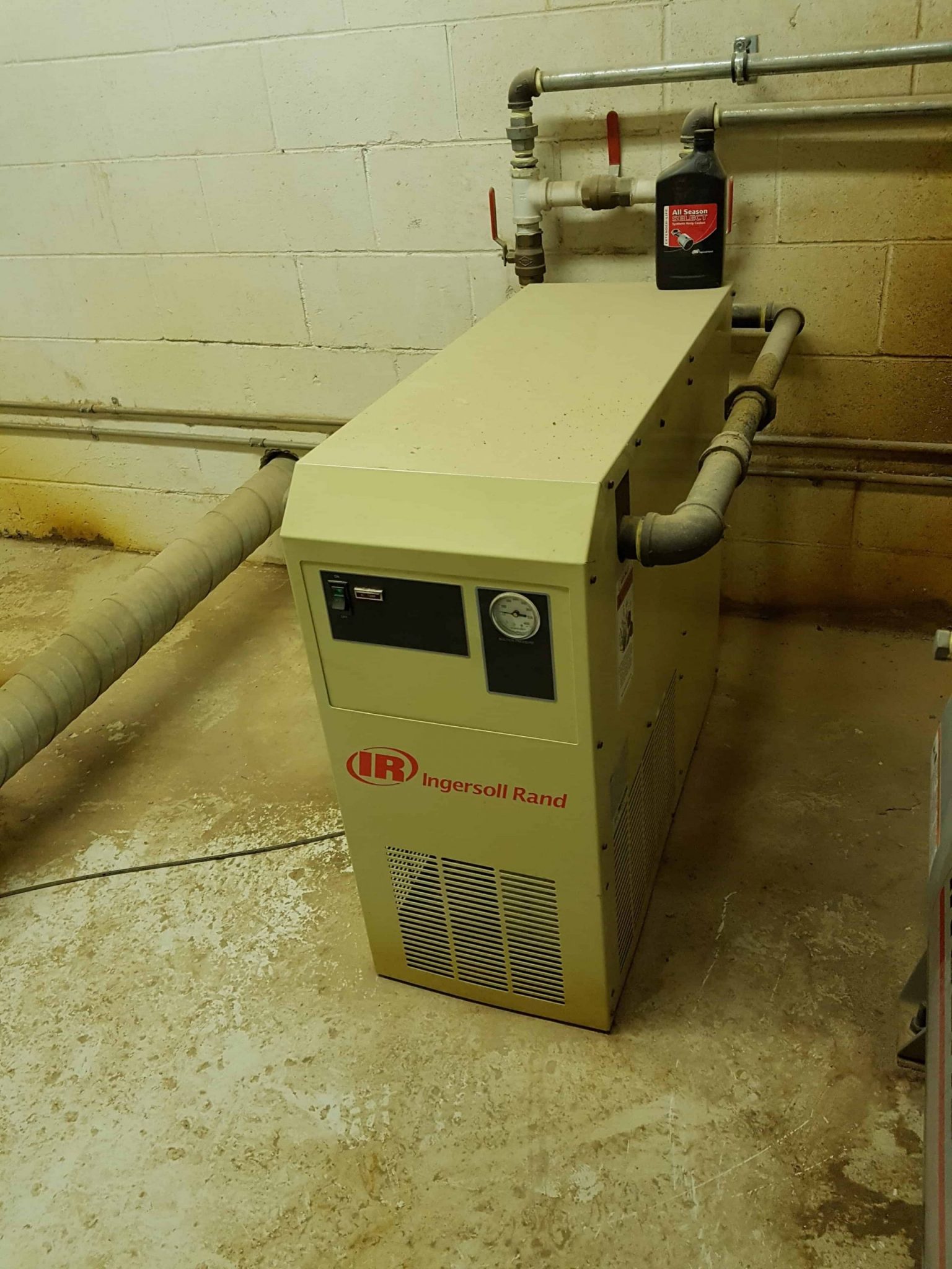 Used Ingersoll Rand D212NC Nirvana Cycling Refrigerated Air Dryer