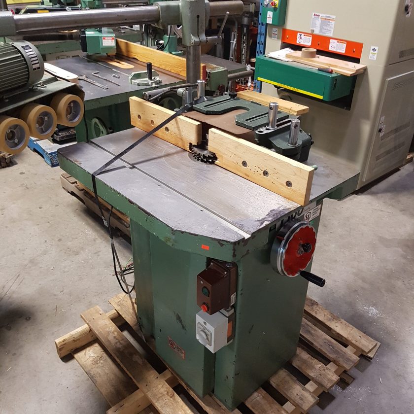 Used SCM T100 Shaper with Feeder Coast Machinery Group