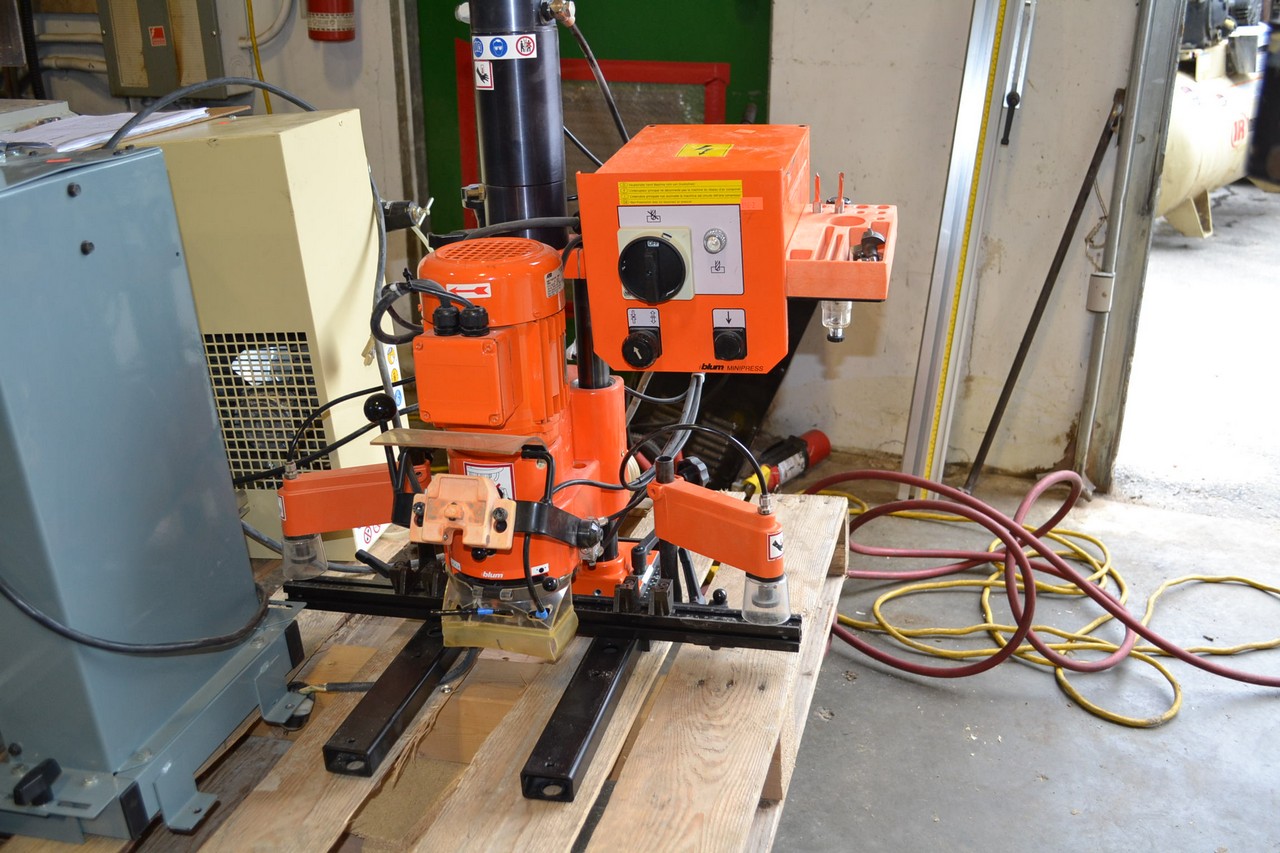 Used Blum Minipress P – Coast Machinery Group