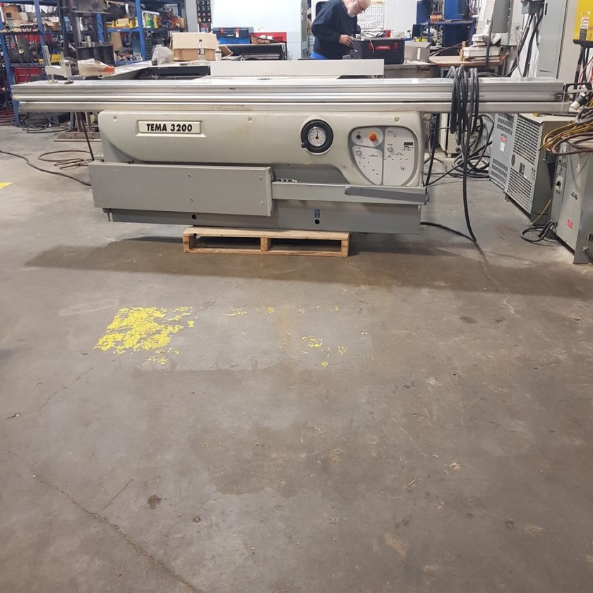 Used Lazzari Tema 3200 Sliding Saw – Coast Machinery Group