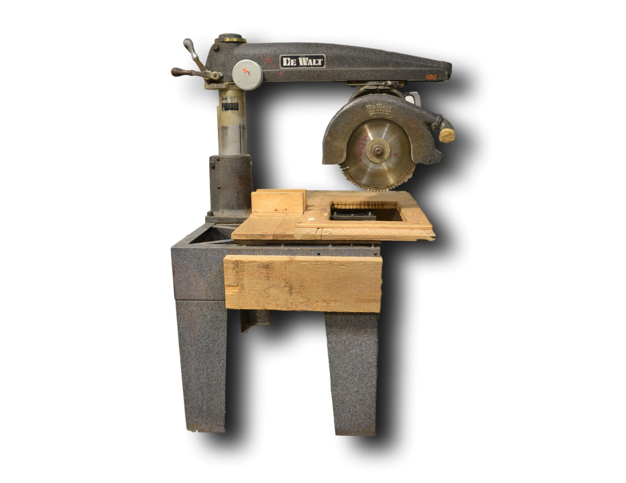 DeWalt GE 16 5HP Heavy Duty Radial Arm Saw