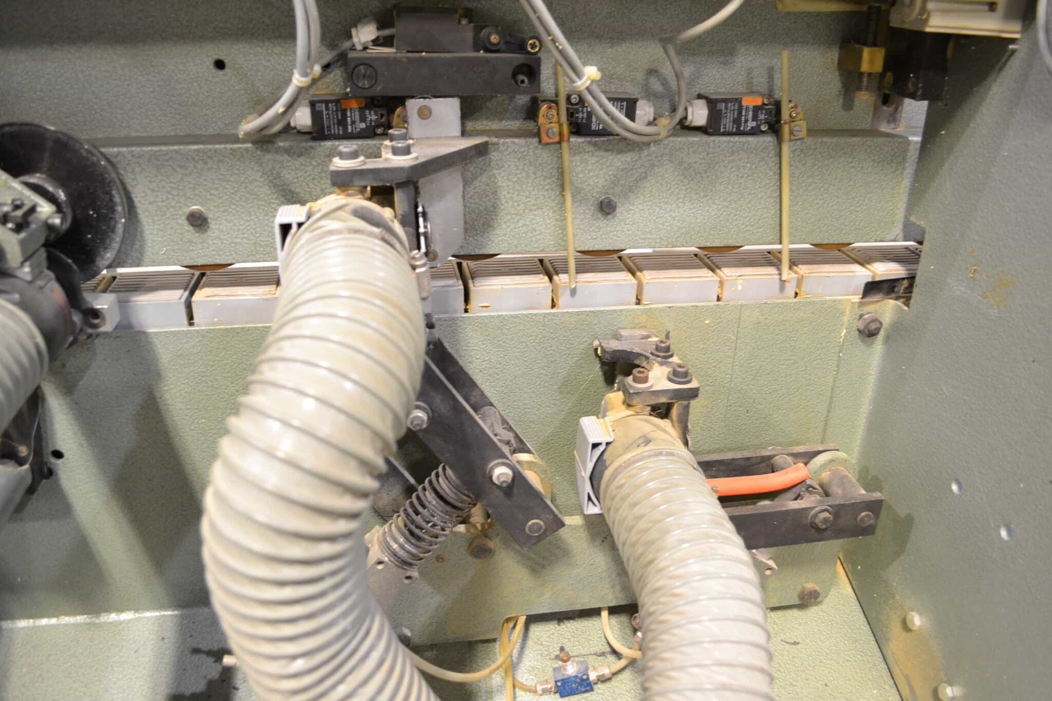 Used Holzher 1403 Edgebander – Coast Machinery Group