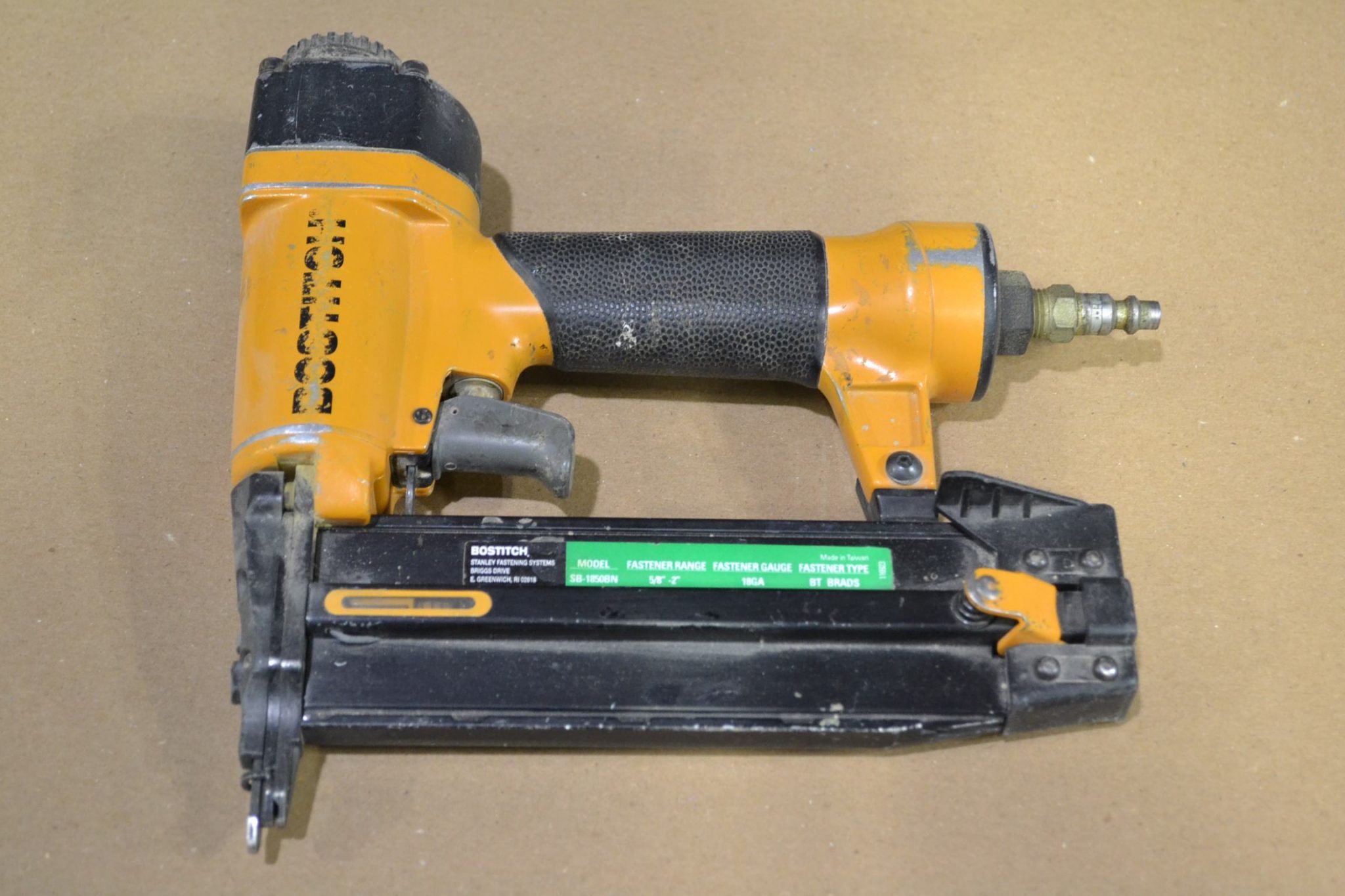 Bostitch SB1850BN 2" 18 gauge Brad Nailer KIT Coast Machinery Group
