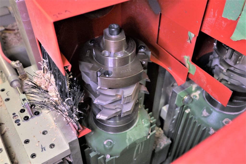 Used Unique 250 Raised Panel Door Machine Coast Machinery Group