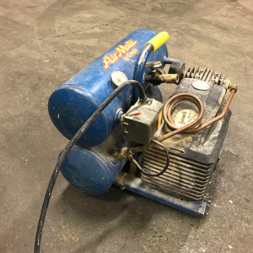 Used Emglo AM780HC4V 1.5 HP Electric AirMate Compressor Coast