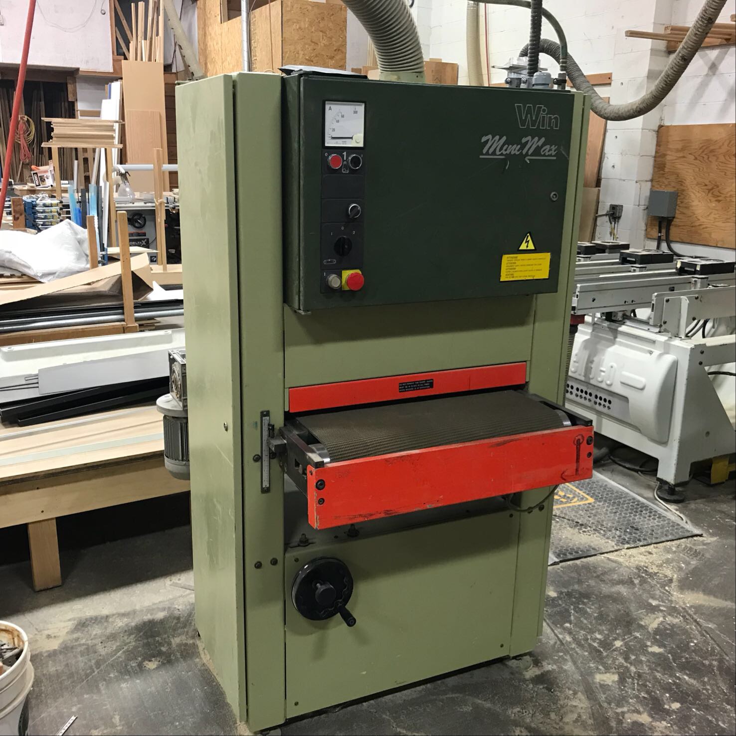 SCM Minimax WIN CS63 25" Wide Belt Sander Coast Machinery Group