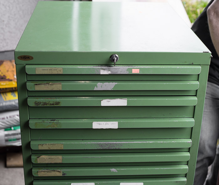 Lista on sale tool cabinet