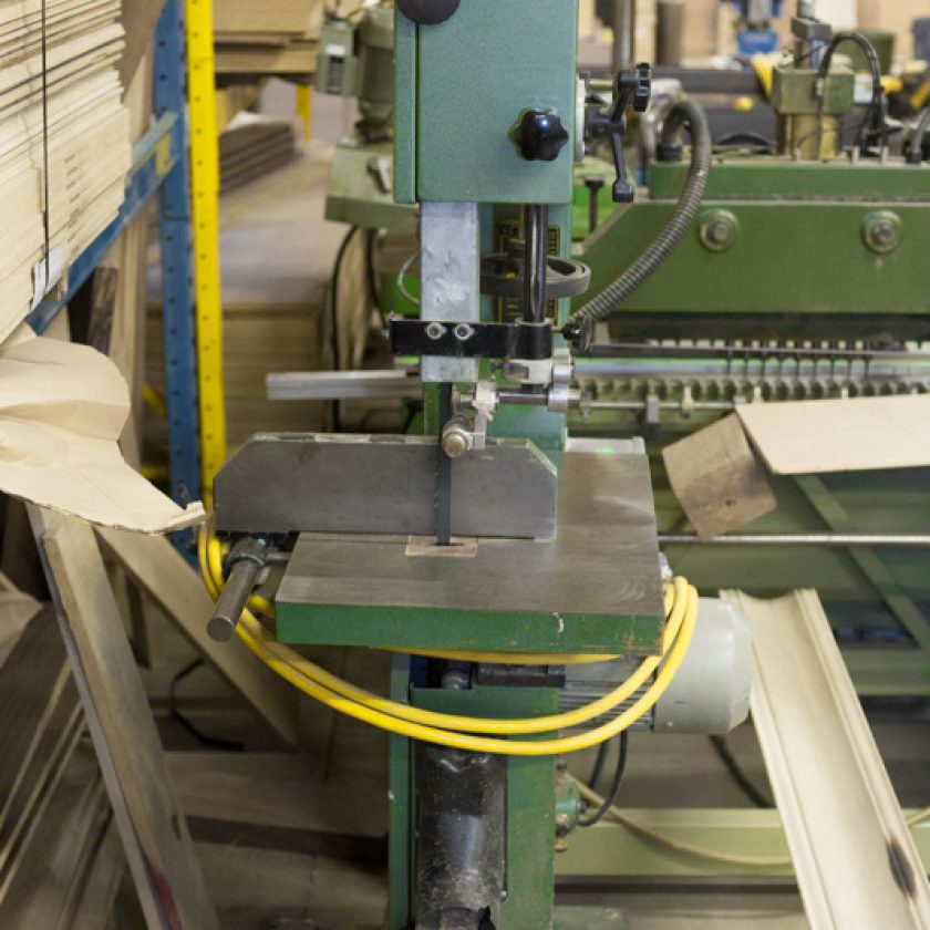 Felder FB 440 Bandsaw – Coast Machinery Group