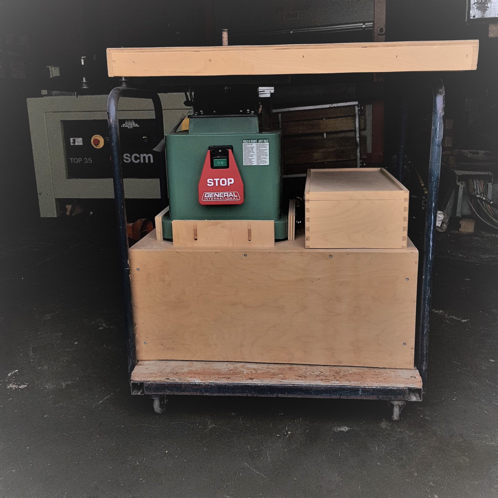 Used General 15220M1 Oscillating Spindle Sander Coast Machinery Group