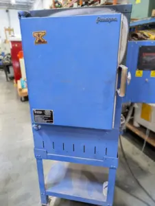 Used Paragon Iguana Kiln for sale
