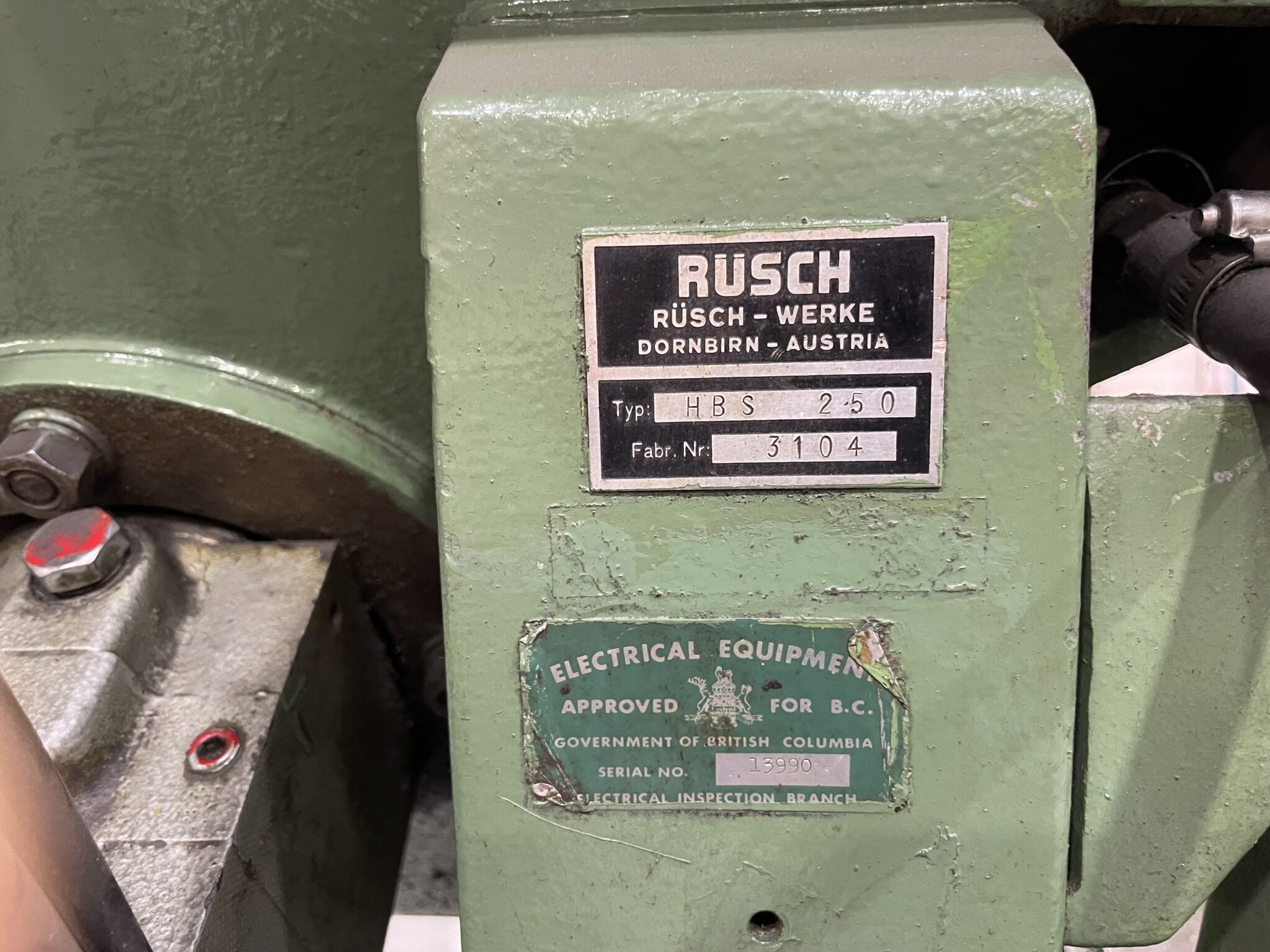 Used Rusch HBS 250 Horizontal Bandsaw – Coast Machinery Group